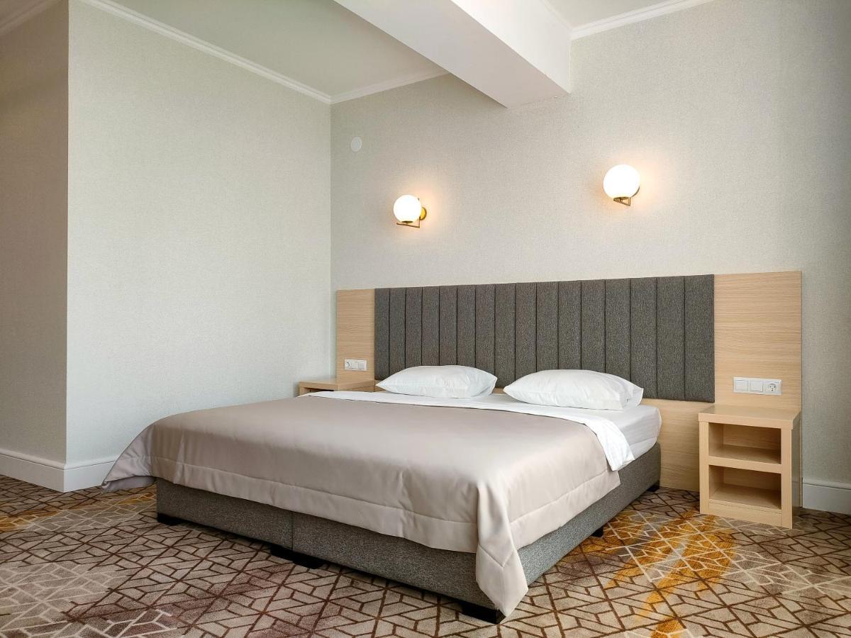 Hotel Citrus Gagra Luaran gambar